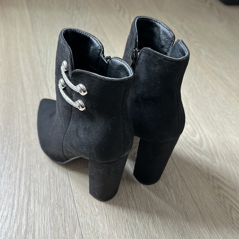 4” Suede Block Heel Pointed Toe Boots - image 4